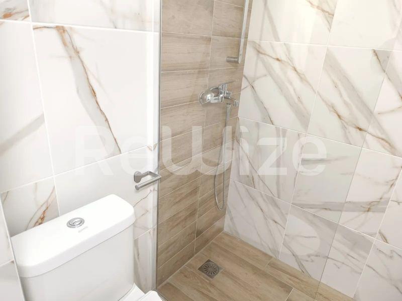 Photo 14,Μπάνιο,ΕΝΟΙΚΊΑΣΗ,Κατοικία,Διαμέρισμα,62τ.μ,€500,Άνω Πόλη