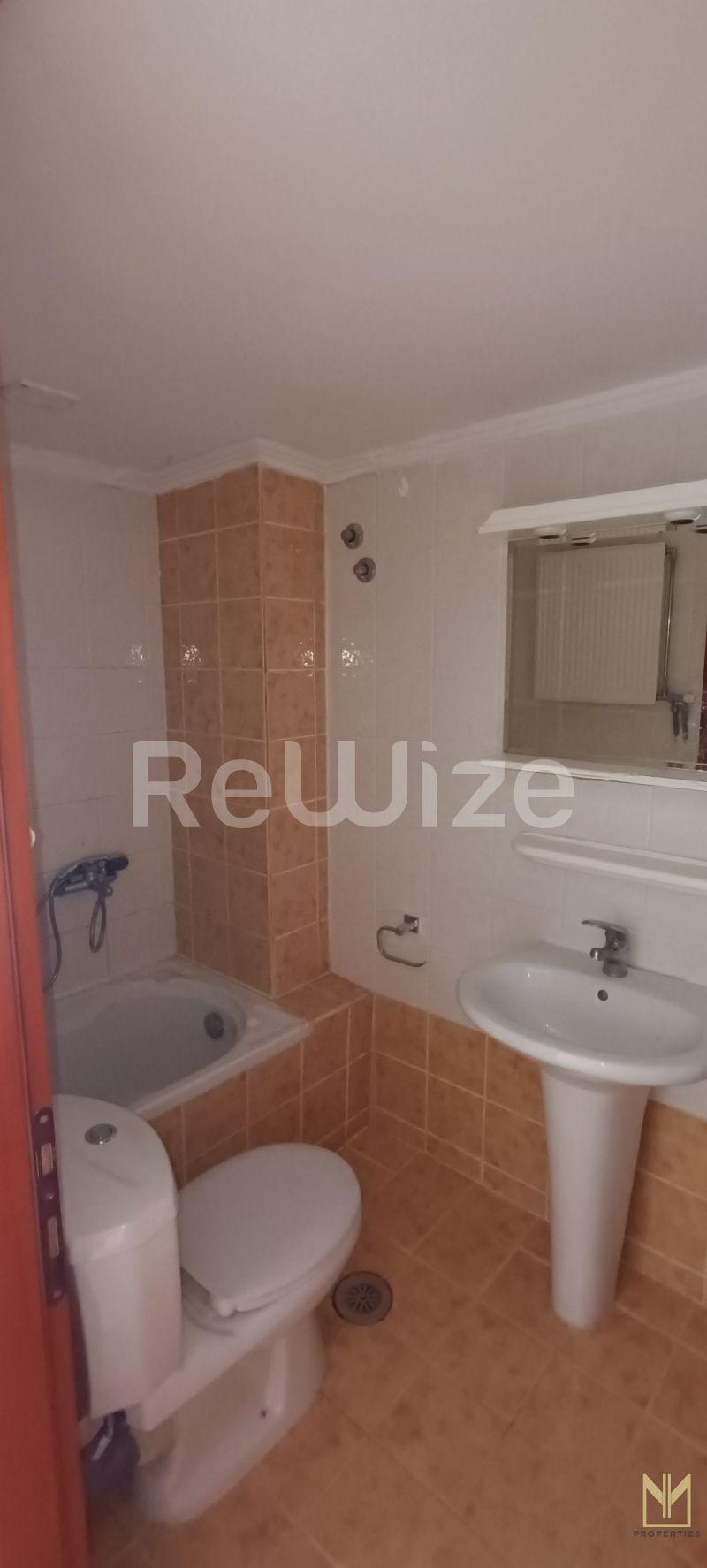 Photo 7,Bathroom,SALE,Residency,Apartment,38sqm,€60,000,Xanthi