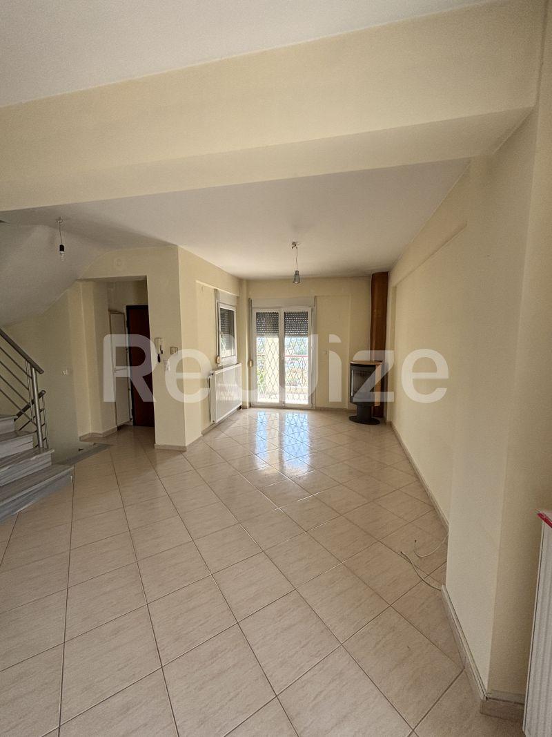 Photo 2,Living Room,SALE,Residency,Maisonette,155sqm,€180,000,Nea Michaniona