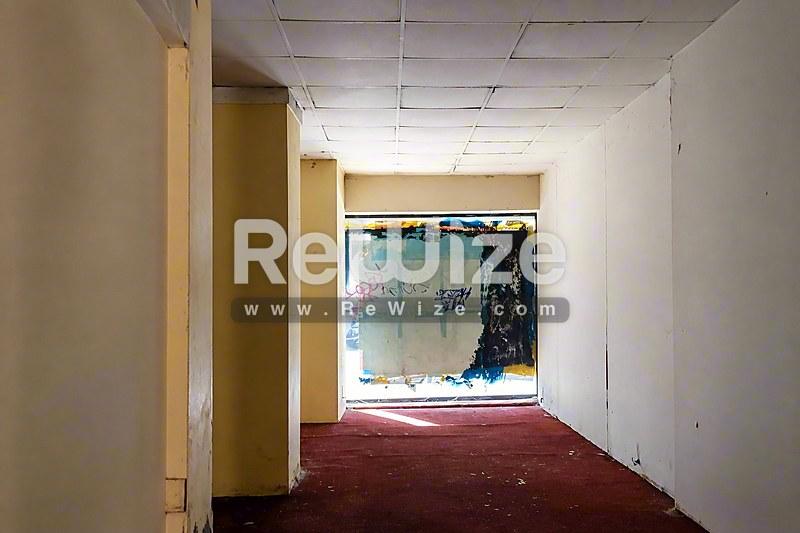 Κατάστημα 300 τ.μ. στη Θεσσαλονίκη, διάδρομος
