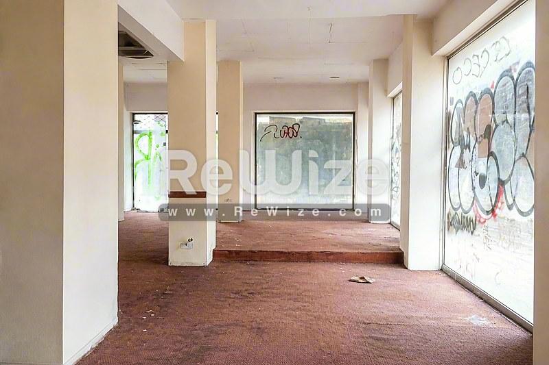 Κατάστημα 300 τ.μ. στη Θεσσαλονίκη, σαλόνι