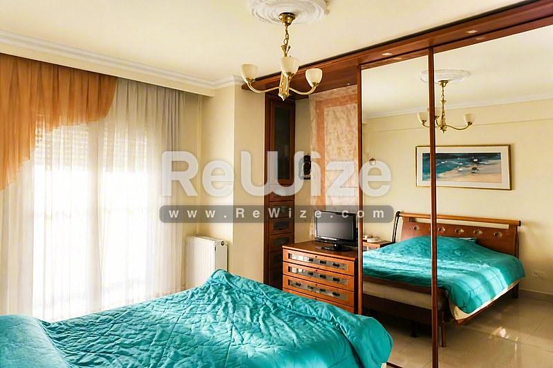 Detached house 250 m² in Pylaia-Chortiatis, bedroom