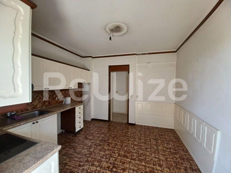 Photo 15,Κουζίνα,ΕΝΟΙΚΊΑΣΗ,Κατοικία,Διαμέρισμα,150τ.μ,€2,000,Νέα Παραλία