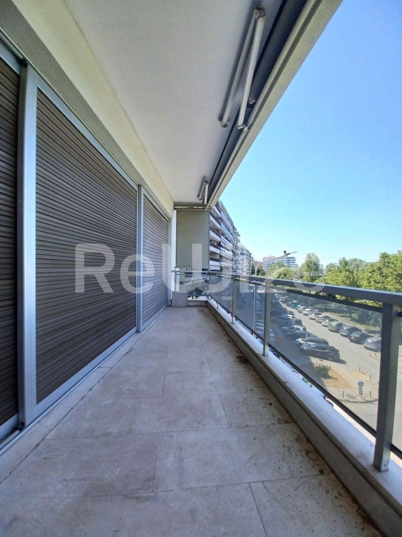 Photo 18,Μπαλκόνι,ΕΝΟΙΚΊΑΣΗ,Κατοικία,Διαμέρισμα,150τ.μ,€2,000,Νέα Παραλία