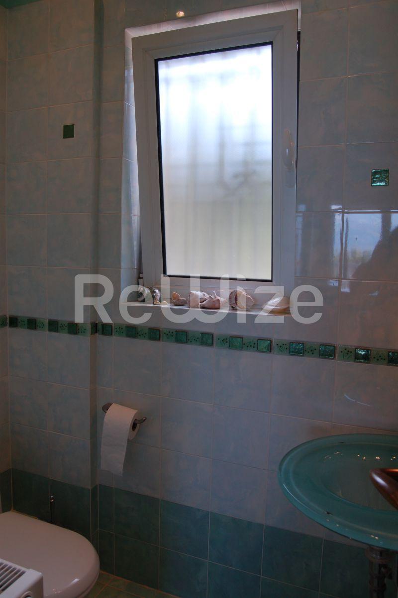 Photo 17,Μπάνιο,ΠΏΛΗΣΗ,Κατοικία,Μονοκατοικία,230τ.μ,€900,000,Βαθύ
