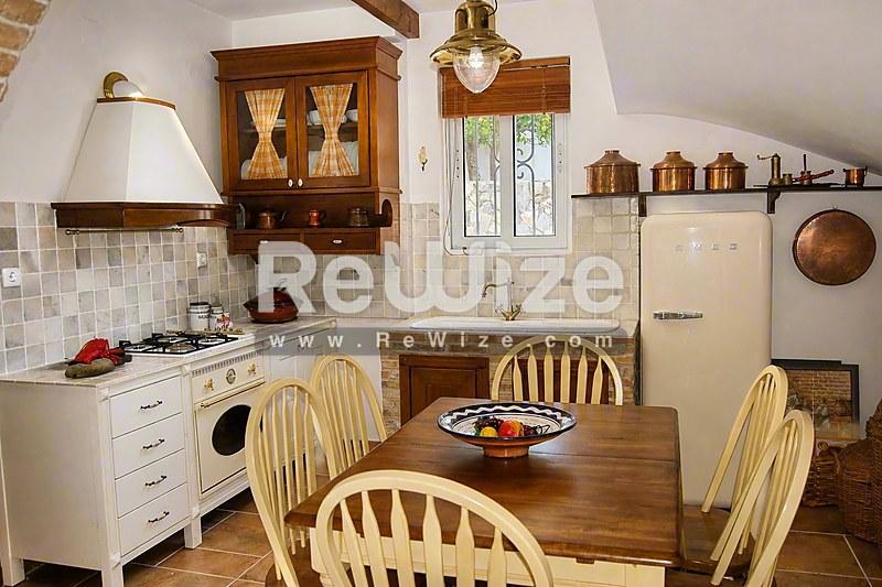Detached house 230 m² in Chalkida, kitchen