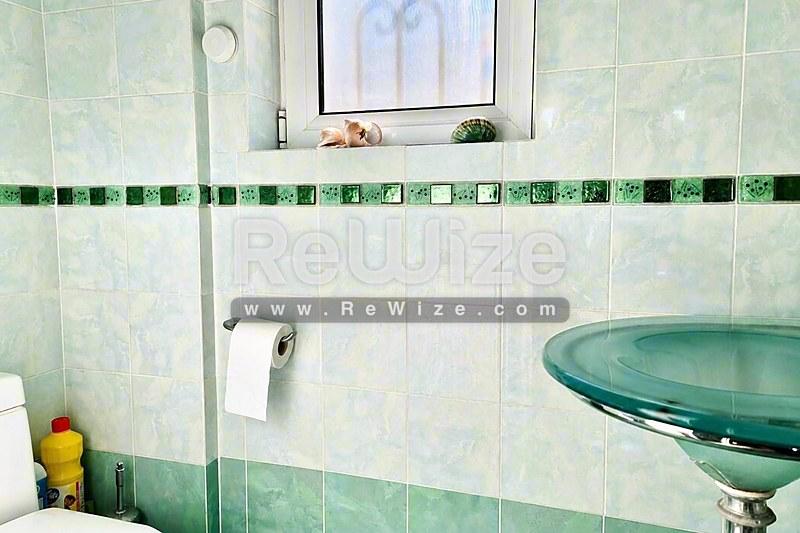 Detached house 230 m² in Chalkida, photo 2