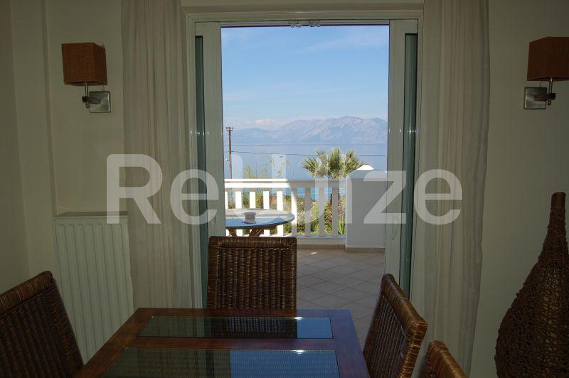 Photo 19,Διάδρομος,ΠΏΛΗΣΗ,Κατοικία,Μονοκατοικία,230τ.μ,€900,000,Βαθύ
