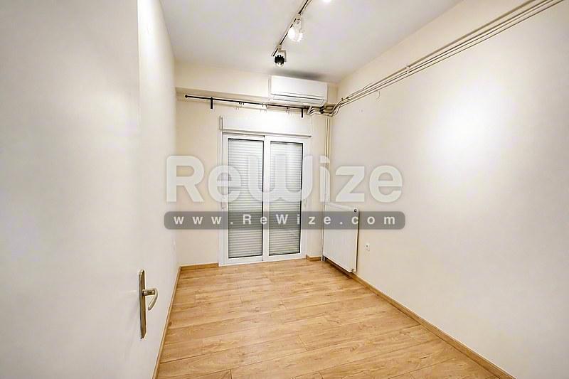 Apartment 130 m² in Thessaloniki, bedroom
