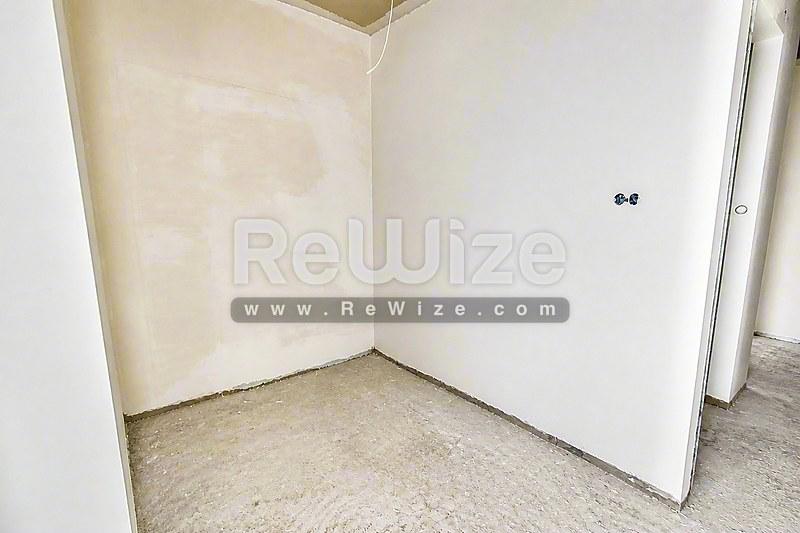 Studio 30 m² in Thessaloniki, storage room