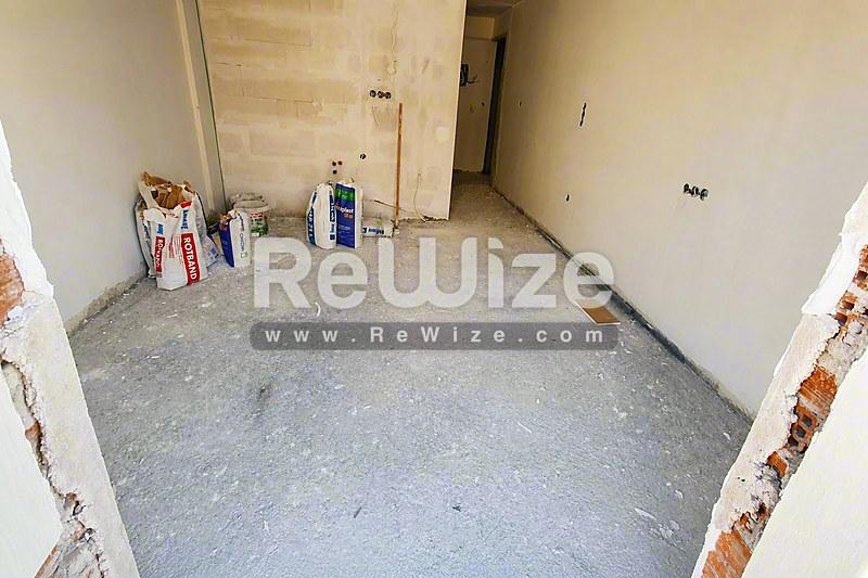 Studio 30 m² in Thessaloniki, storage room