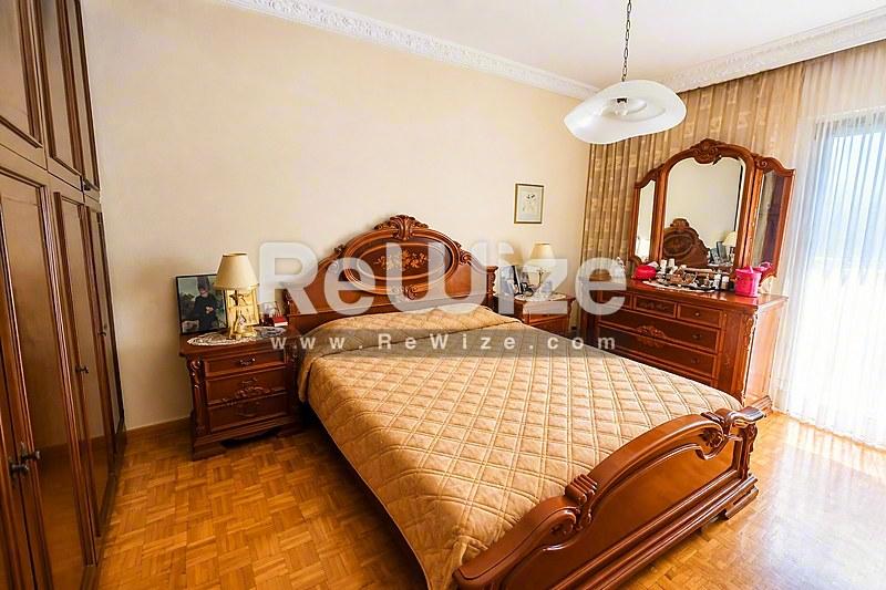 Apartment 100 m² in Kalamaria, bedroom