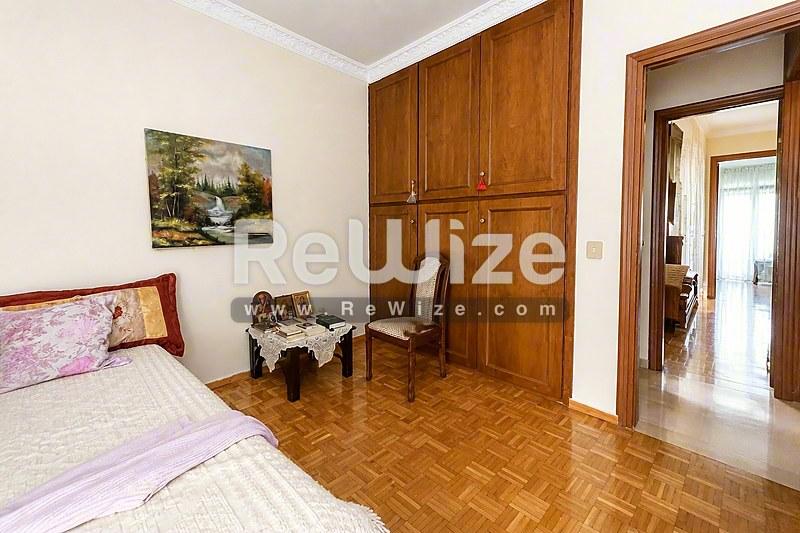 Apartment 100 m² in Kalamaria, bedroom