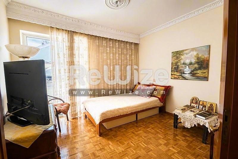 Apartment 100 m² in Kalamaria, bedroom