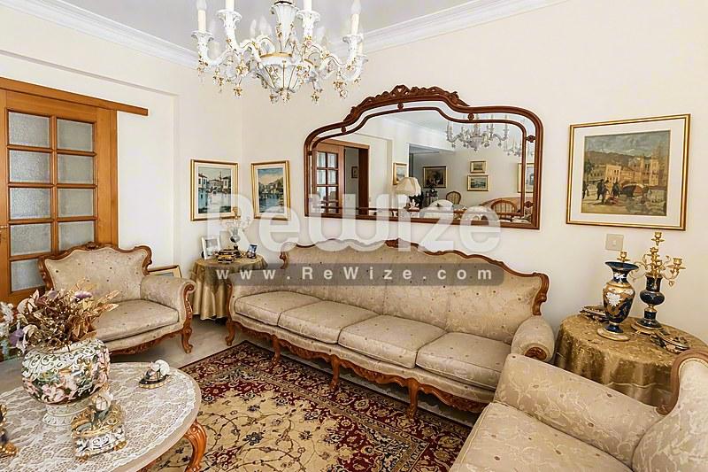 Apartment 100 m² in Kalamaria, living room
