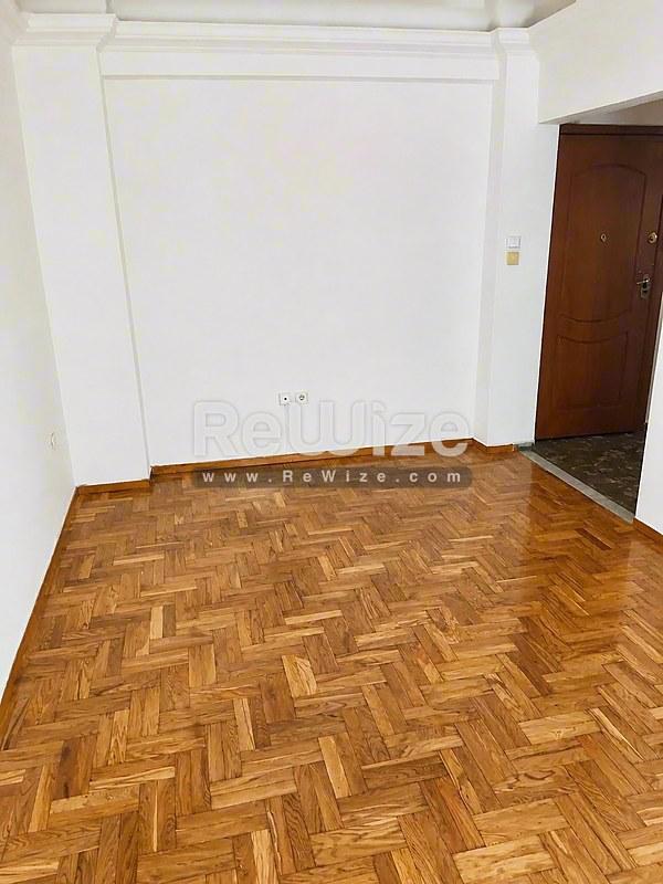 Apartment 70 m² in Thessaloniki, hallway