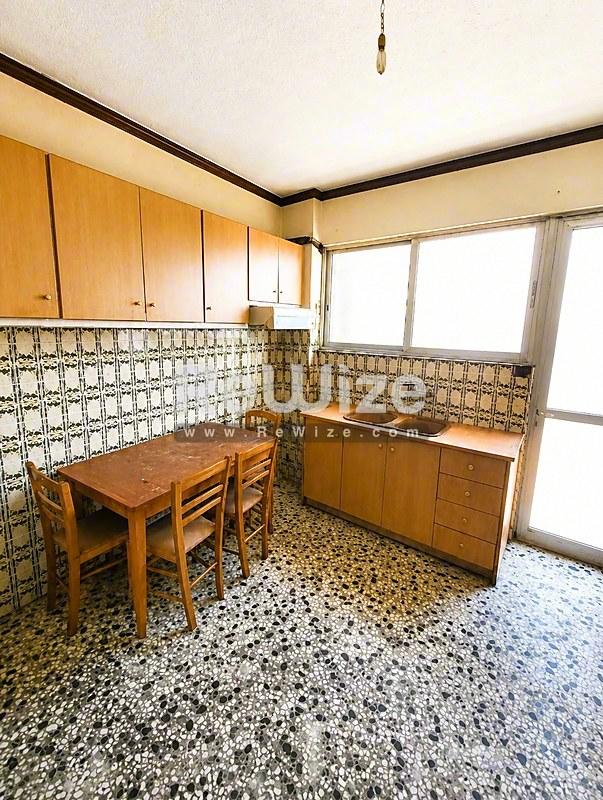 Apartment 56 m² in Keratsini-Drapetsona, kitchen
