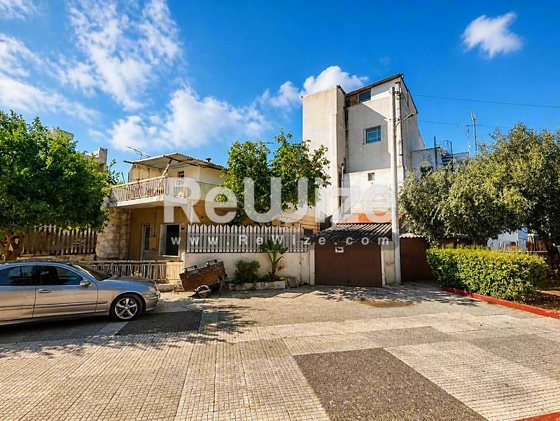Apartment 53 m² in Korydallos, facade