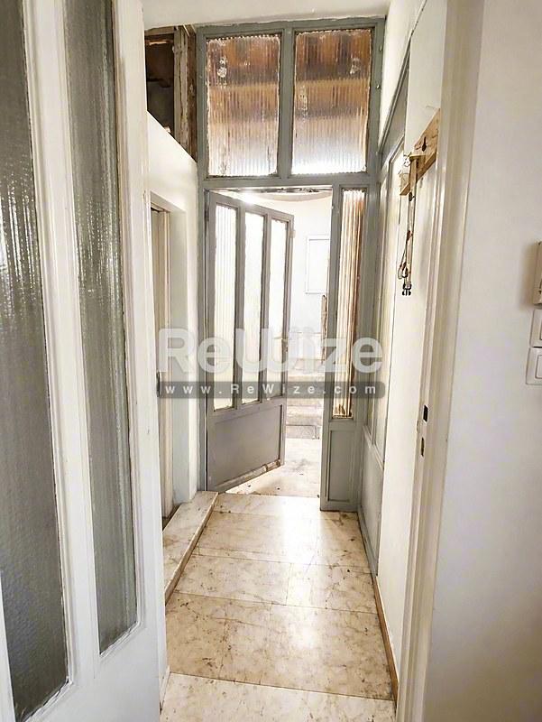 Apartment 53 m² in Korydallos, hallway