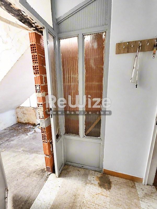 Apartment 53 m² in Korydallos, hallway