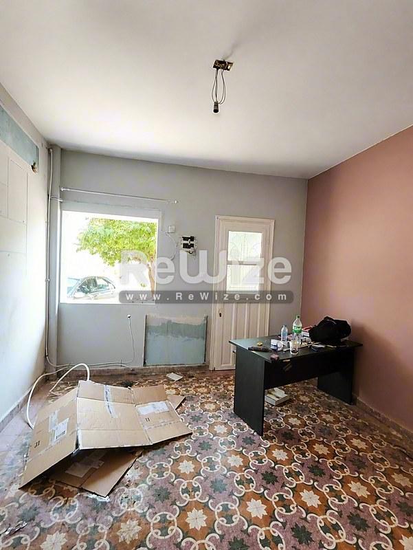 Apartment 53 m² in Korydallos, living room