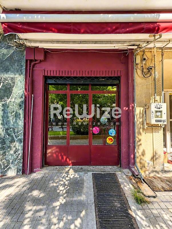 Κατάστημα 27 τ.μ. στη Θεσσαλονίκη, είσοδος