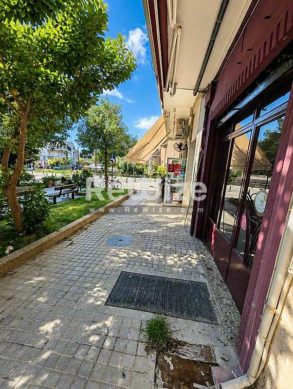 Κατάστημα 27 τ.μ. στη Θεσσαλονίκη, πρόσοψη