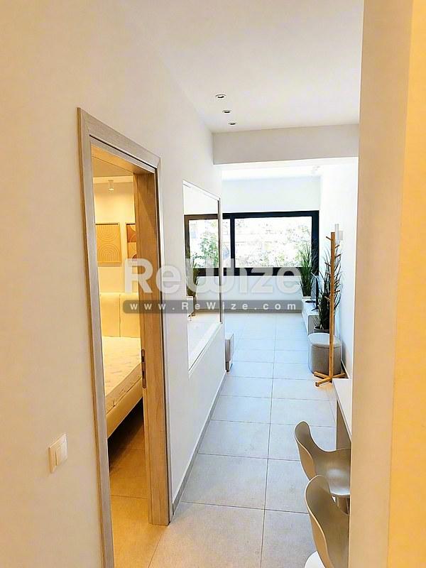 Apartment 45 m² in Thessaloniki, hallway