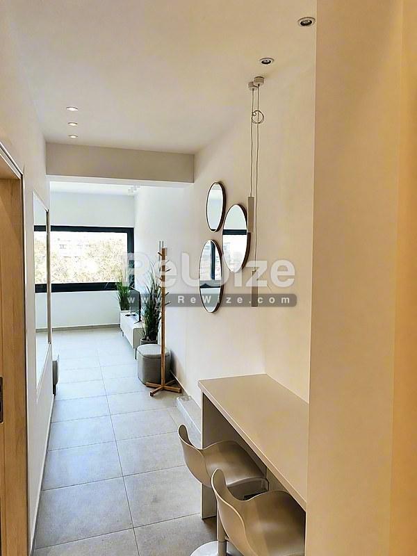 Apartment 45 m² in Thessaloniki, hallway
