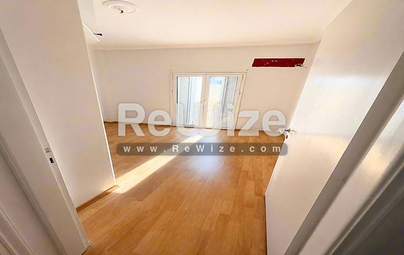 Apartment 53 m² in Athens, bedroom
