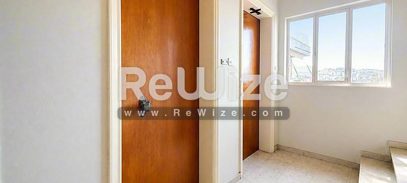 Apartment 84 m² in Peristeri, hallway