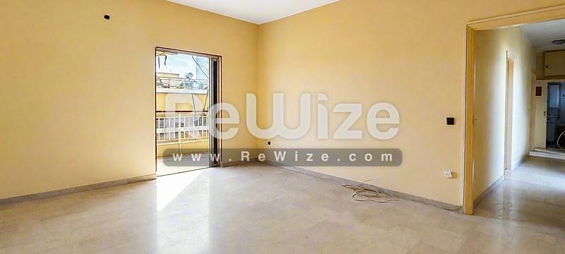 Apartment 84 m² in Peristeri, living room