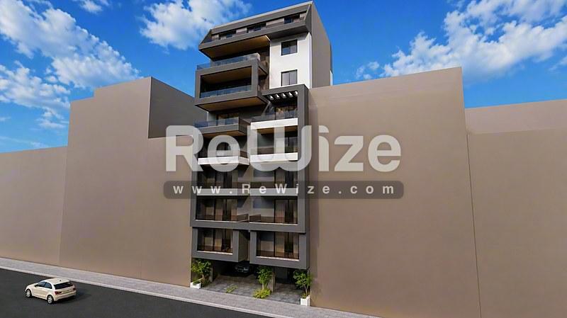 Σύγχρονη κατοικία στη Χαλκιδική με σύνθετη αρχιτεκτονική και πολλαπλά μπαλκόνια.