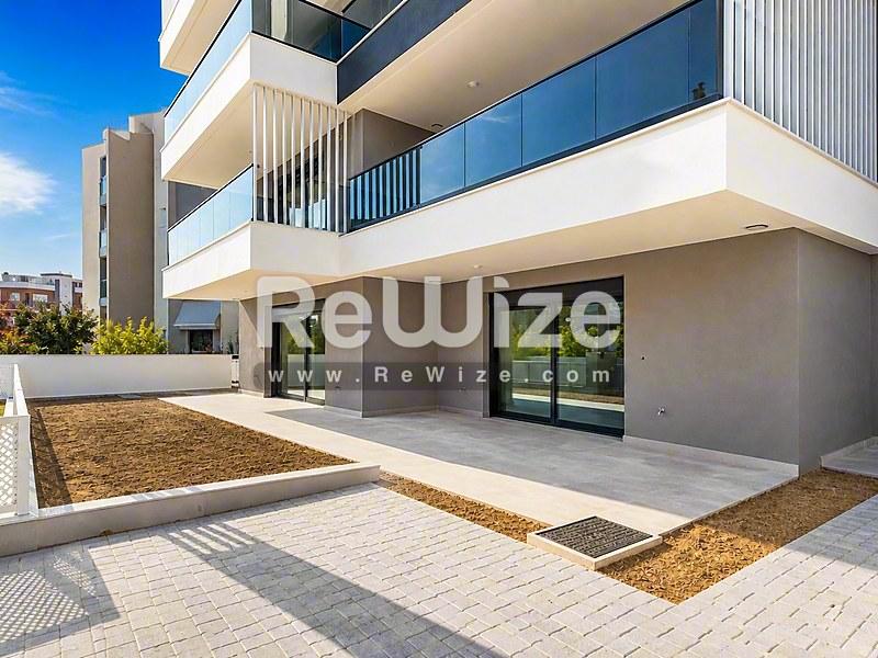 Maisonette 130 m² in Pylaia-Chortiatis, facade