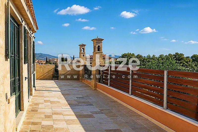 Building 348 m² in South Corfu, terrace
