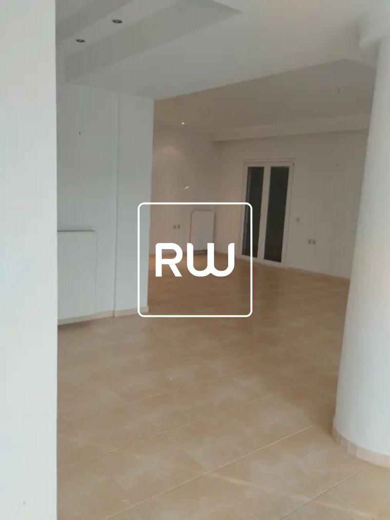 Photo 9,Living Room,SALE,Professional,Building,348sqm,€250,000,Notia Kerkyra