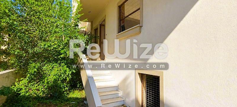 Maisonette 166 m² in Thessaloniki, entrance
