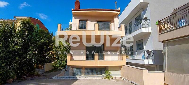 Maisonette 166 m² in Thessaloniki, facade