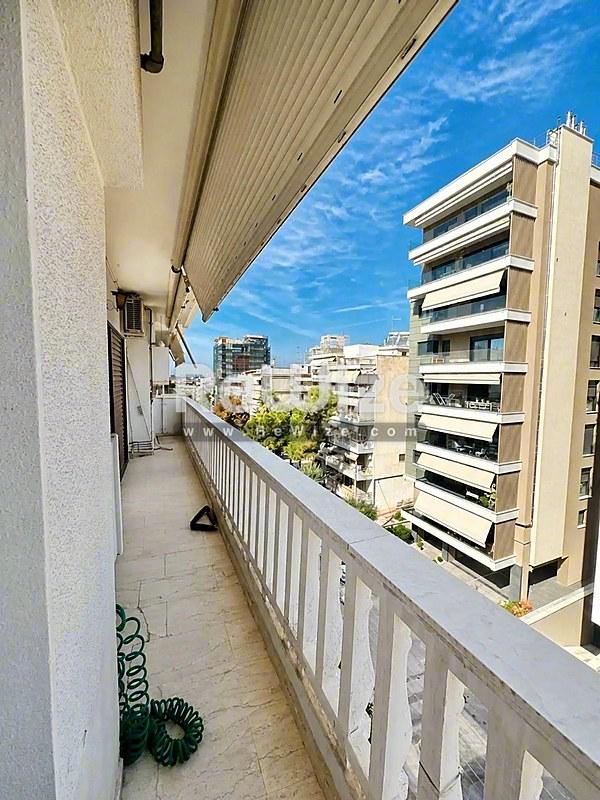 Apartment 80 m² in Kalamaria, balcony