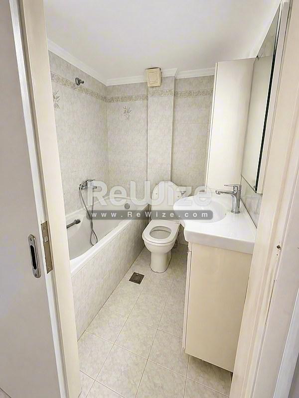 Apartment 80 m² in Kalamaria, bathroom