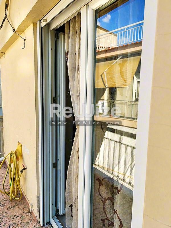 Κτίριο 130 τ.μ. στο Κορδελιό-Εύοσμο, μπαλκόνι