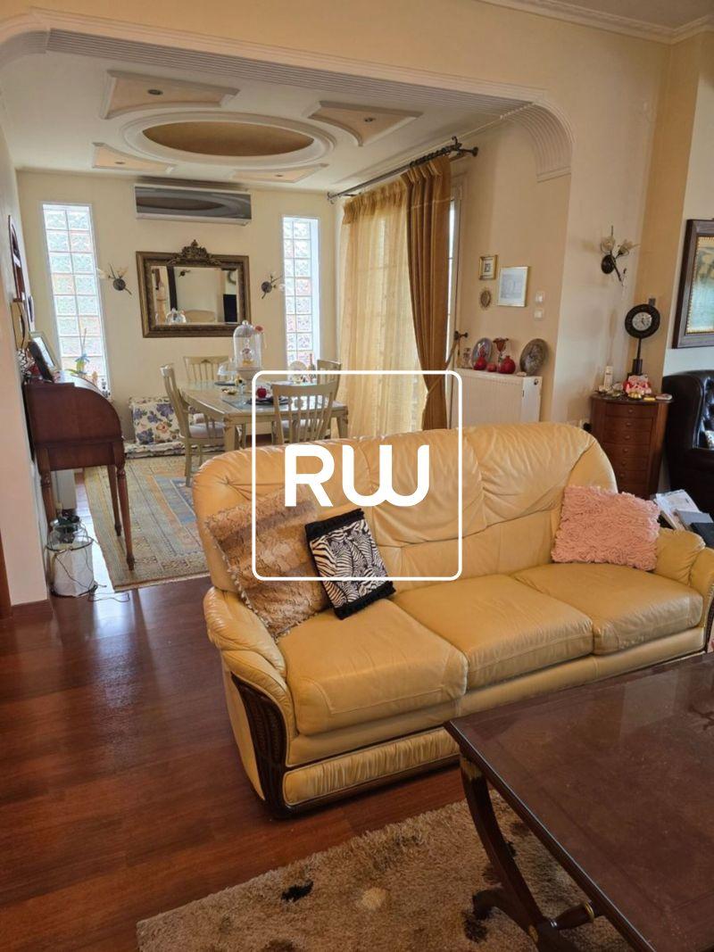 Photo 11,Living Room,SALE,Residency,Detached house,360sqm,€420,000,Mesaio