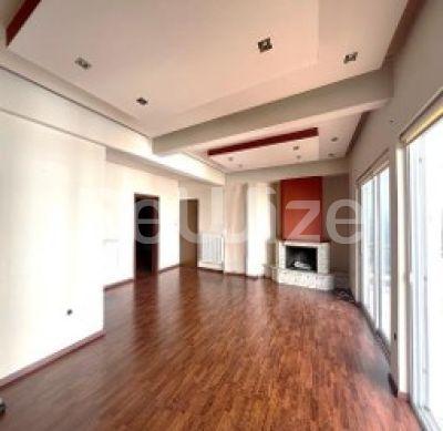 Apartment Neas Smirnis