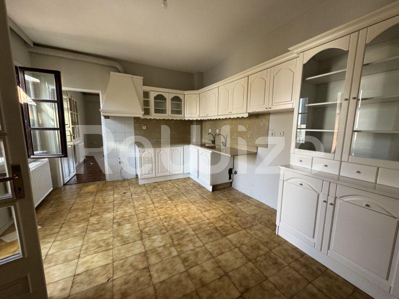 Photo 9,Kitchen,RENT,Residency,Apartment,180sqm,€900,Panorama