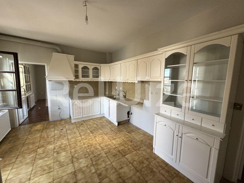 Photo 4,Kitchen,RENT,Residency,Apartment,180sqm,€900,Panorama