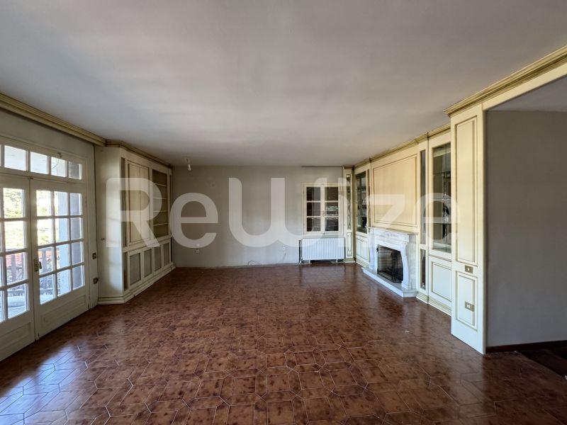 Photo 1,Living Room,RENT,Residency,Apartment,180sqm,€900,Panorama