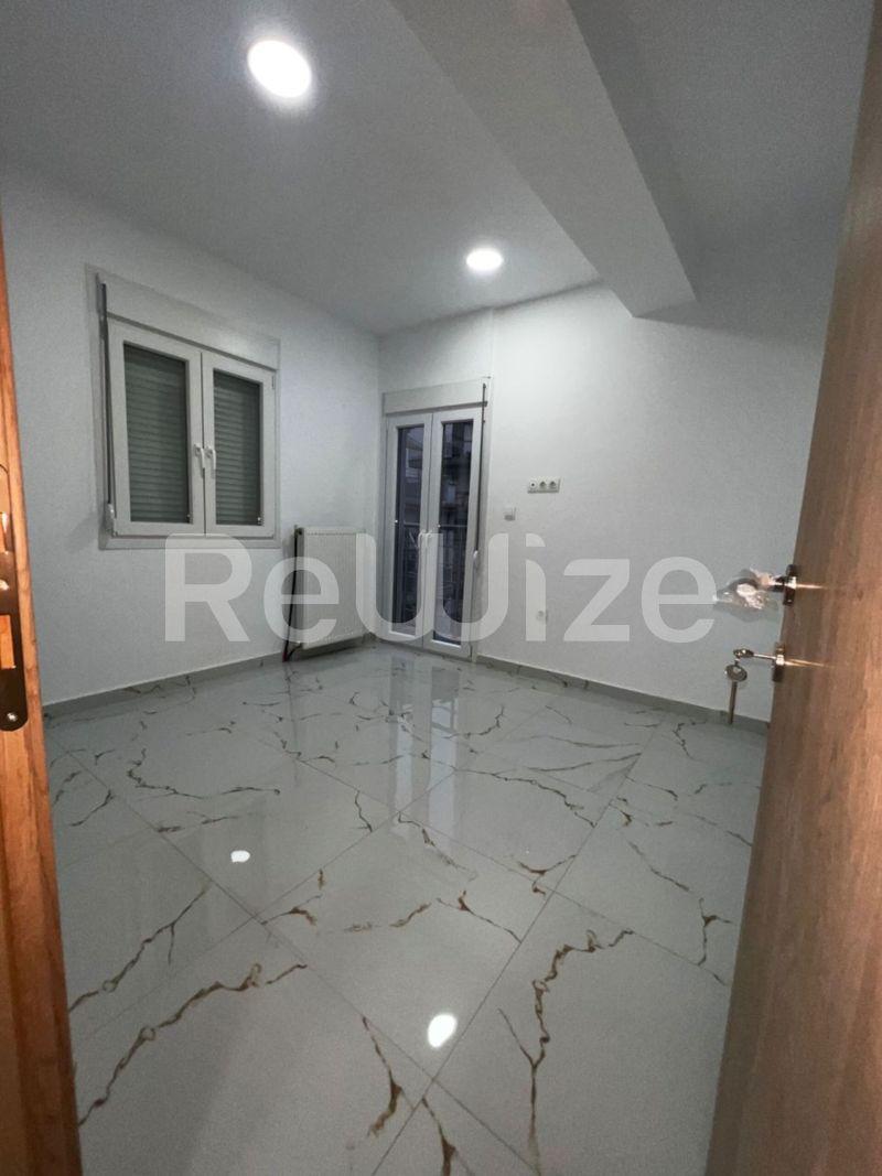 Photo 7,Σαλόνι,ΠΏΛΗΣΗ,Κατοικία,Διαμέρισμα,33τ.μ,€88,000,Φάληρο