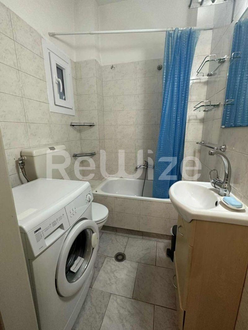 Photo 12,Μπάνιο,ΕΝΟΙΚΊΑΣΗ,Κατοικία,Στούντιο,40τ.μ,€450,Κέντρο Θεσσαλονίκης