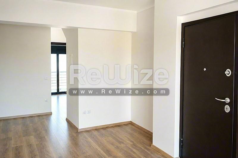 Maisonette 132 m² in Thessaloniki, entrance