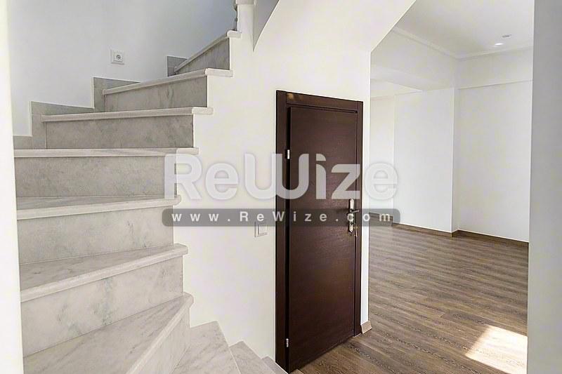 Maisonette 132 m² in Thessaloniki, staircase